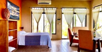 The Mar Azul Suite