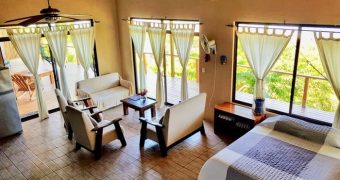 The Roca Mar Suite